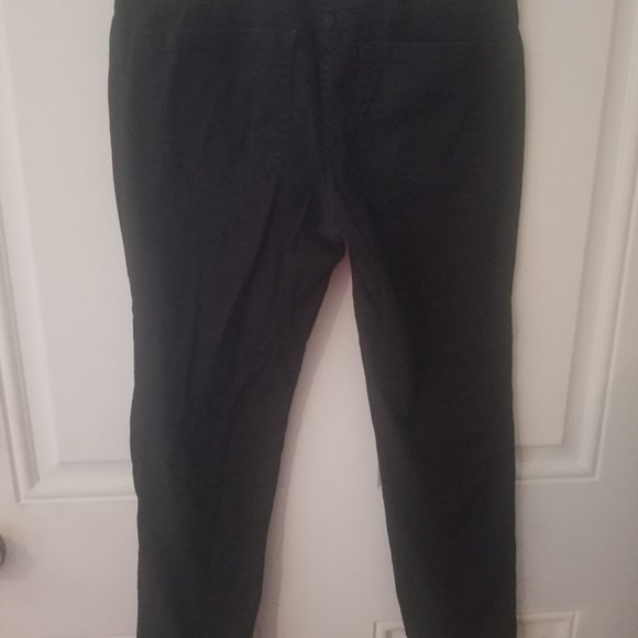 Girls black slacks - Picture 2 of 2